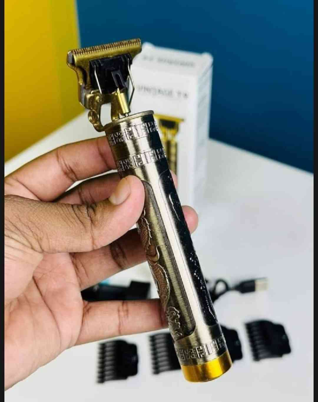 Vintage T9 Professional Hair Trimmer একটি