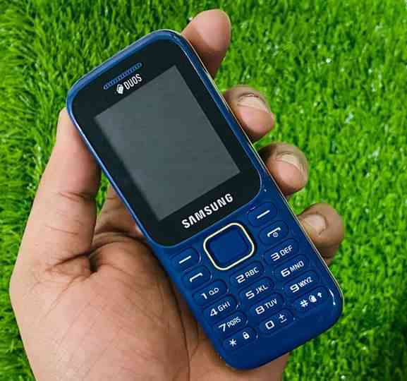 Samsung Guru Music 2 Full Specifications